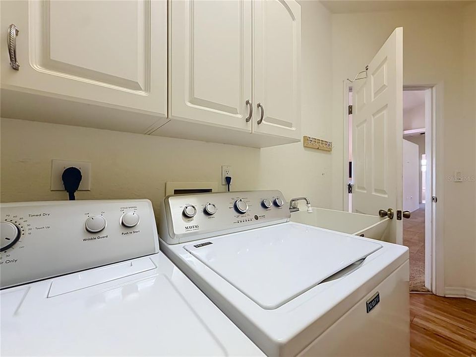 For Sale: $229,900 (3 beds, 2 baths, 1769 Square Feet)