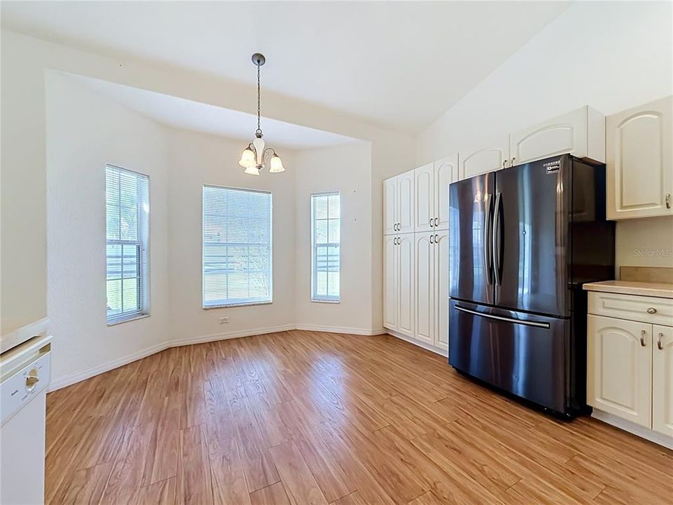 For Sale: $229,900 (3 beds, 2 baths, 1769 Square Feet)