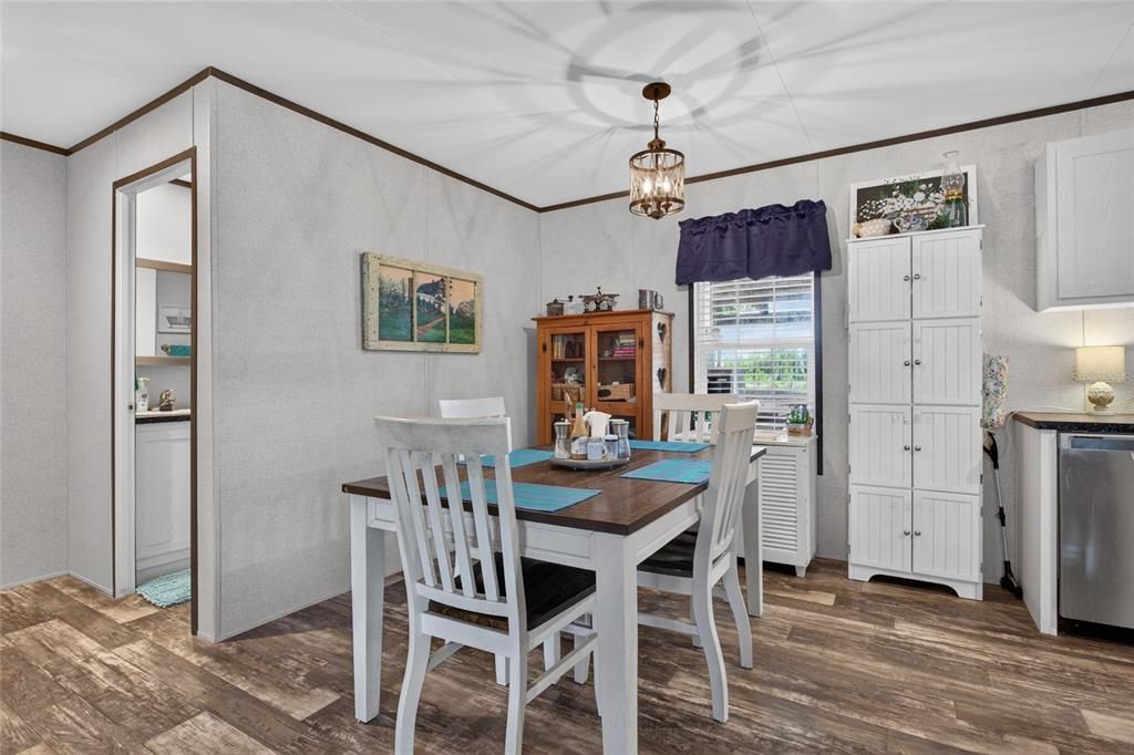 En Venta: $275,000 (3 camas, 2 baños, 1512 Pies cuadrados)