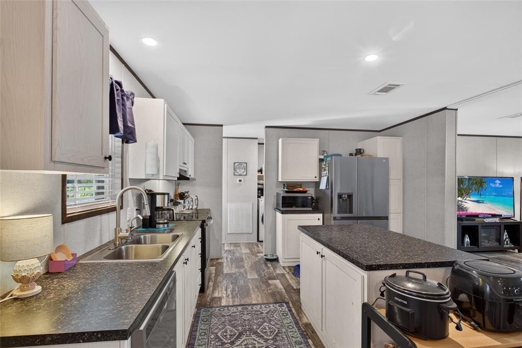 En Venta: $275,000 (3 camas, 2 baños, 1512 Pies cuadrados)