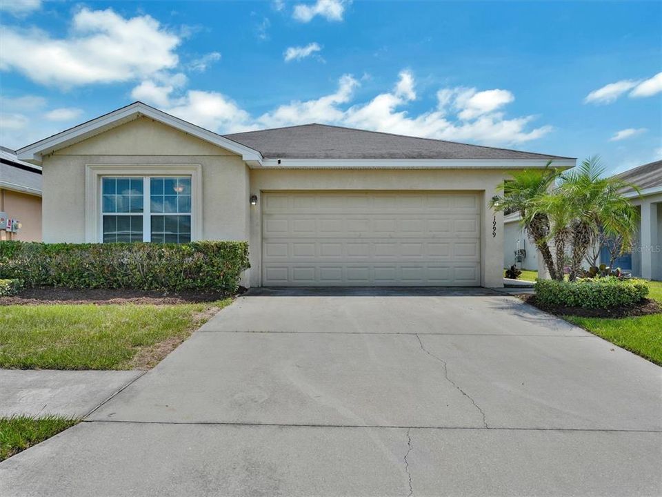 For Rent: $1,950 (4 beds, 2 baths, 1600 Square Feet)