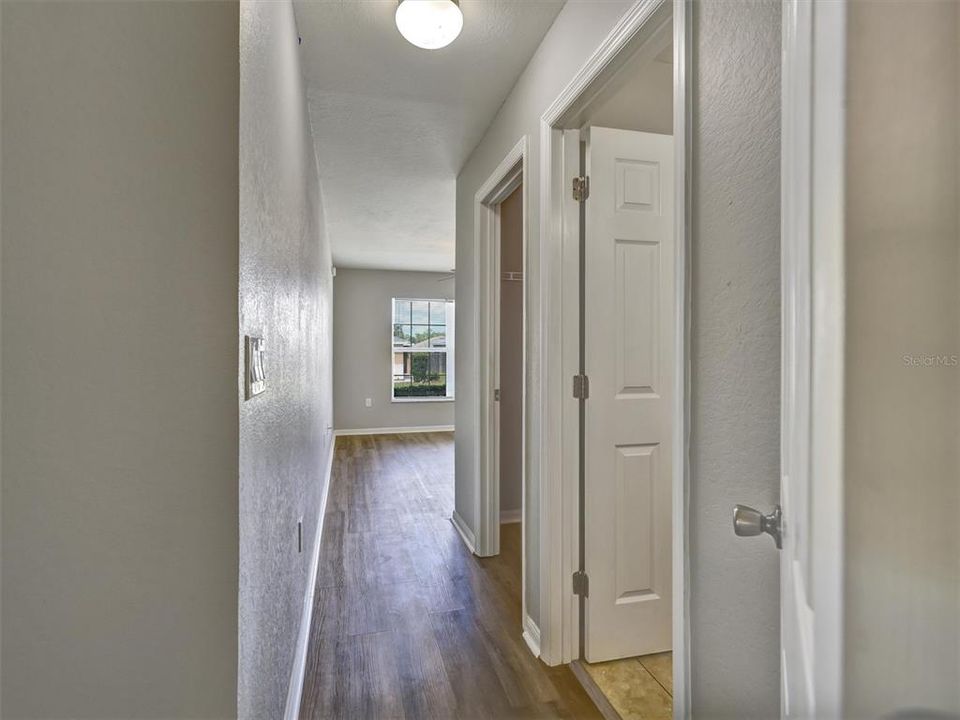 For Rent: $1,950 (4 beds, 2 baths, 1600 Square Feet)