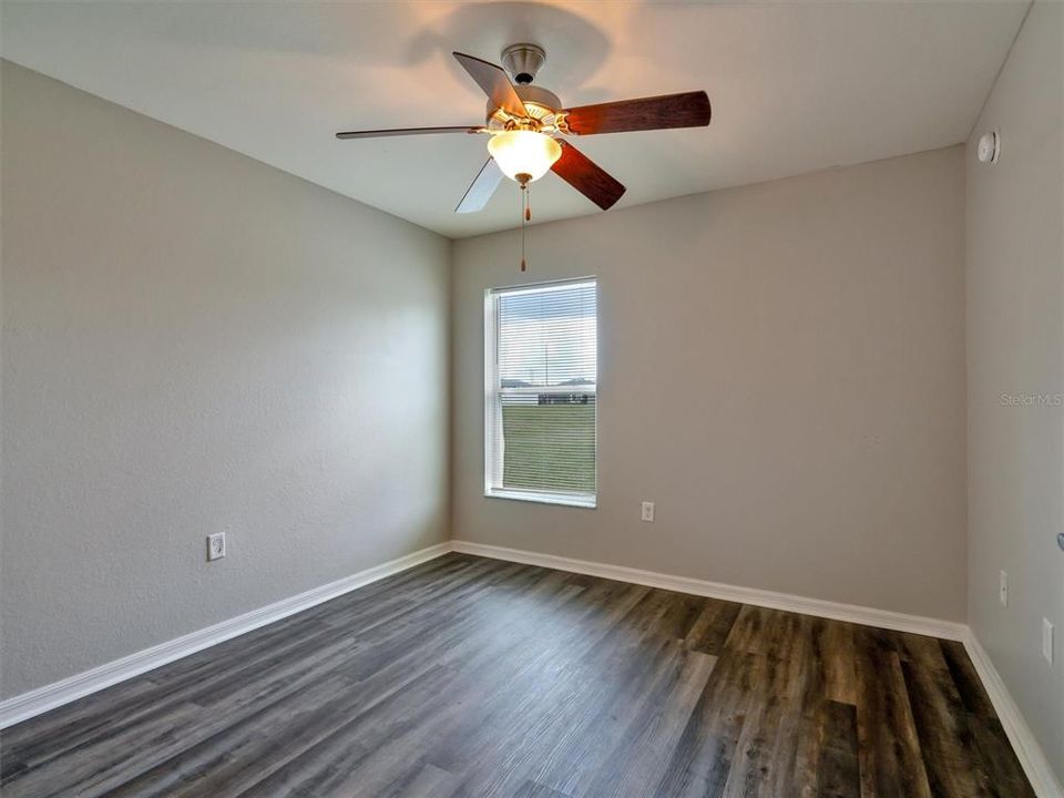 For Rent: $1,950 (4 beds, 2 baths, 1600 Square Feet)
