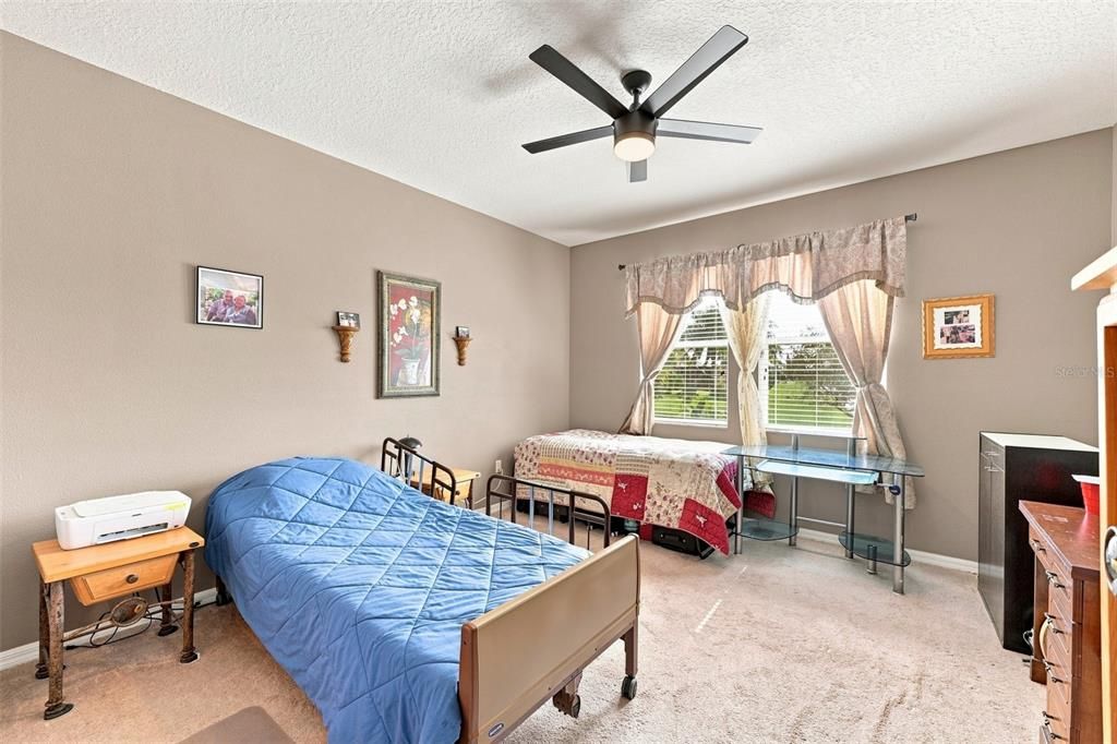 En Venta: $277,500 (3 camas, 2 baños, 1489 Pies cuadrados)