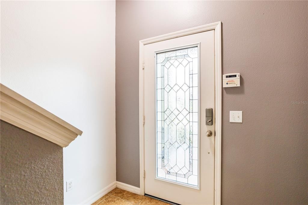 For Rent: $2,195 (3 beds, 3 baths, 1472 Square Feet)