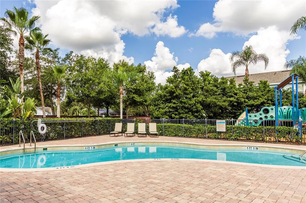 For Rent: $2,195 (3 beds, 3 baths, 1472 Square Feet)