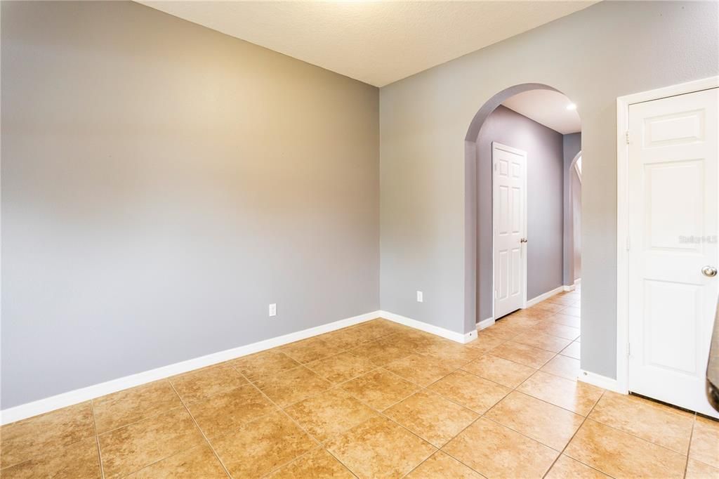For Rent: $2,195 (3 beds, 3 baths, 1472 Square Feet)