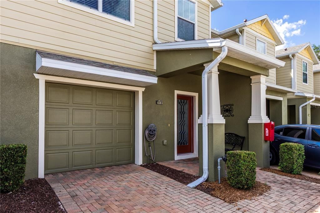 For Rent: $2,195 (3 beds, 3 baths, 1472 Square Feet)