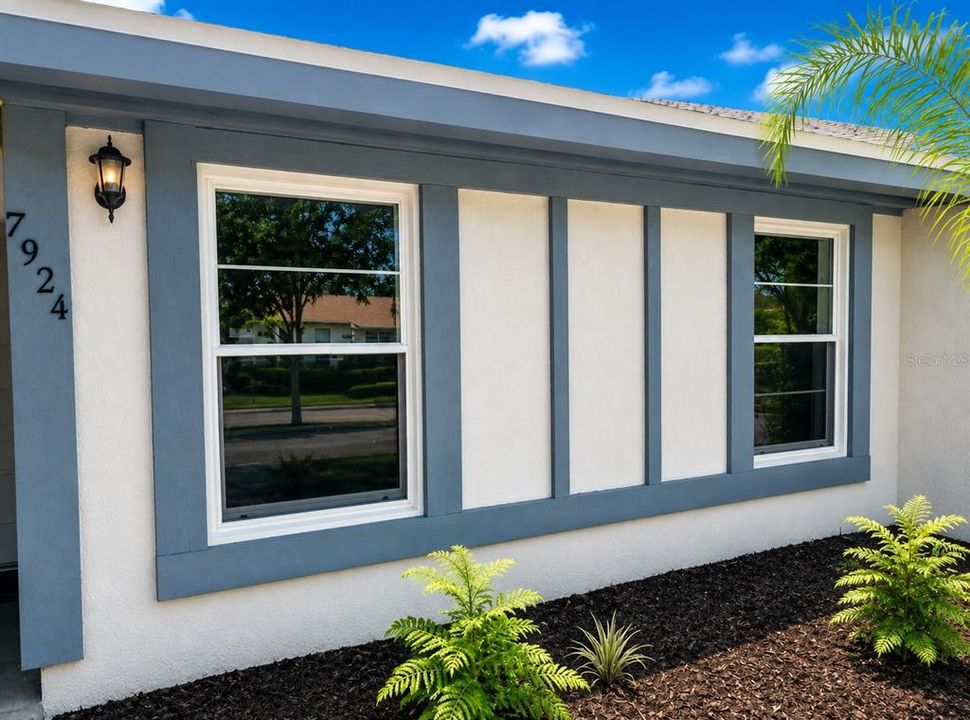 For Sale: $269,900 (3 beds, 2 baths, 1201 Square Feet)