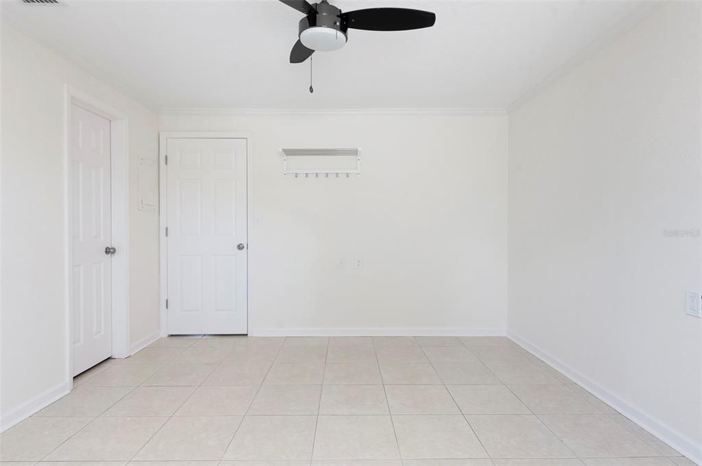 For Rent: $1,749 (1 beds, 1 baths, 573 Square Feet)