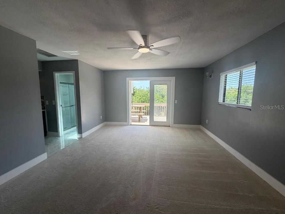 For Sale: $920,000 (5 beds, 3 baths, 4350 Square Feet)