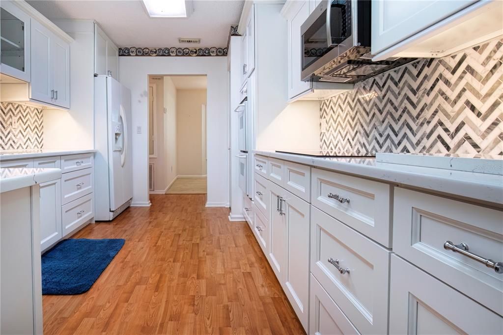 En Venta: $325,000 (2 camas, 2 baños, 1727 Pies cuadrados)