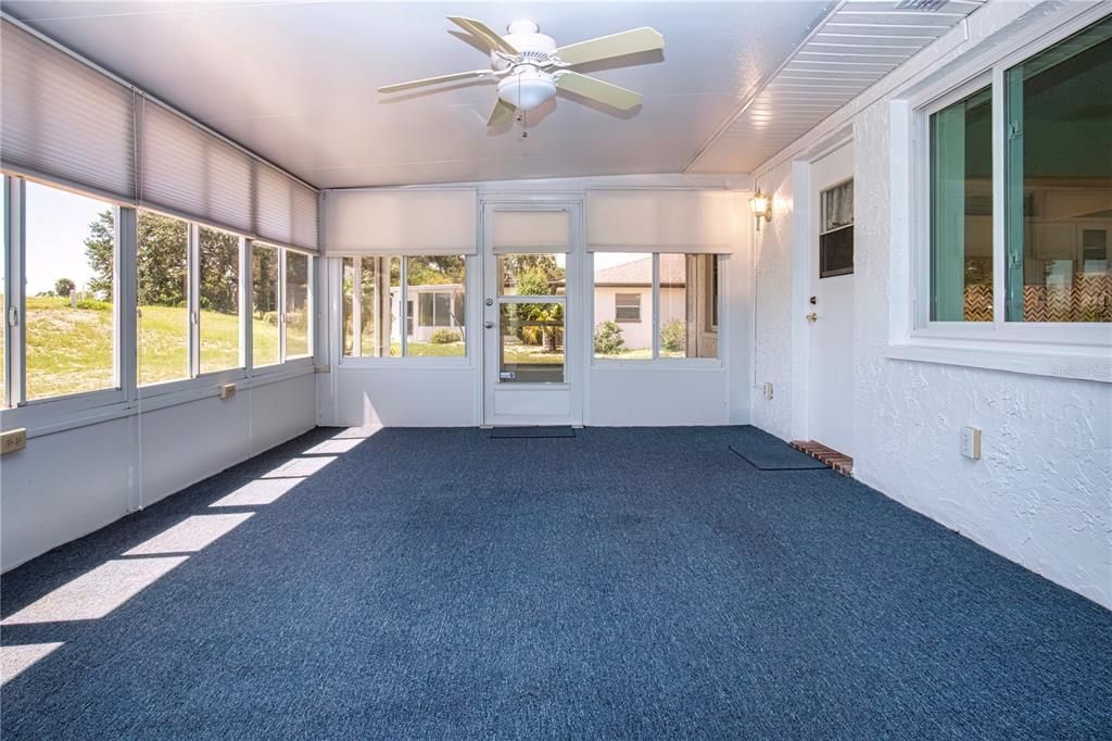 En Venta: $325,000 (2 camas, 2 baños, 1727 Pies cuadrados)