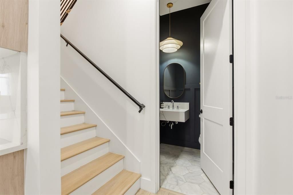 For Sale: $945,000 (3 beds, 2 baths, 2259 Square Feet)