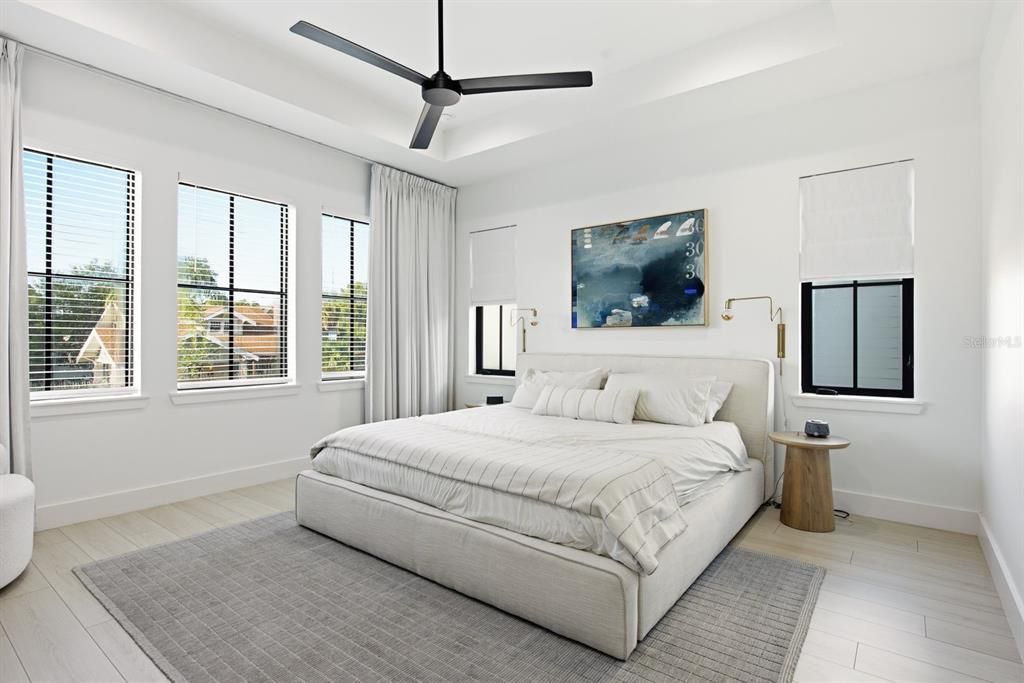 For Sale: $945,000 (3 beds, 2 baths, 2259 Square Feet)