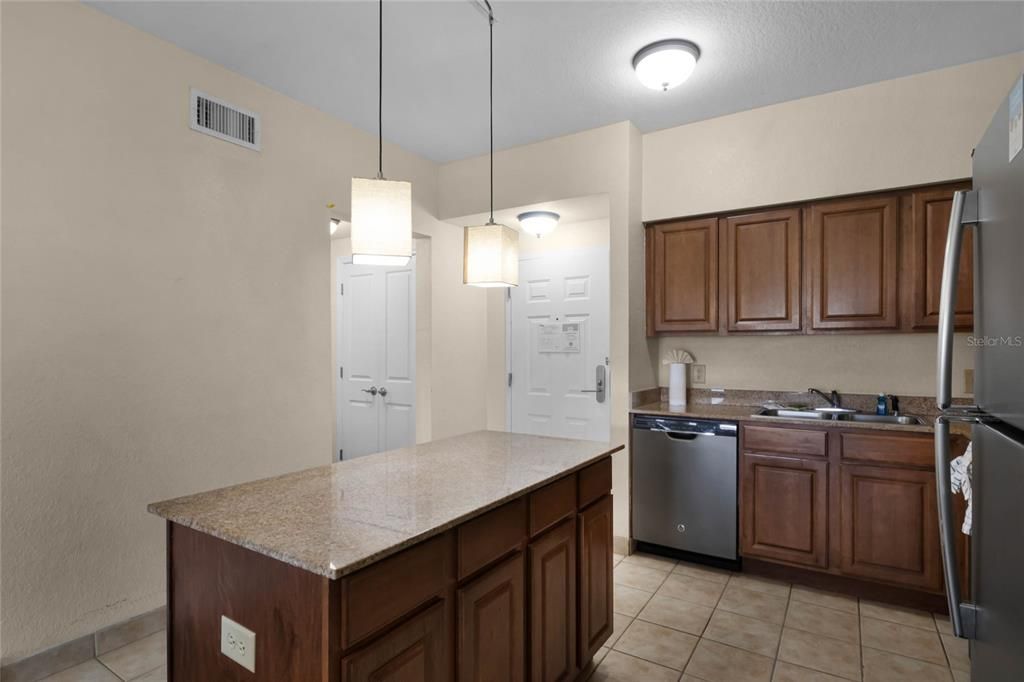 For Sale: $199,000 (3 beds, 2 baths, 1200 Square Feet)