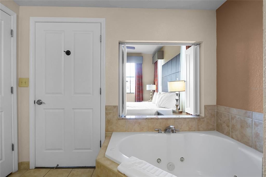 For Sale: $199,000 (3 beds, 2 baths, 1200 Square Feet)