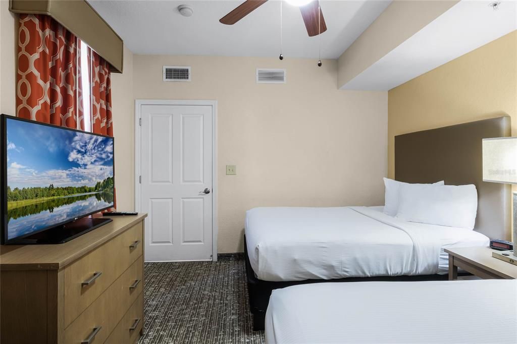 For Sale: $199,000 (3 beds, 2 baths, 1200 Square Feet)