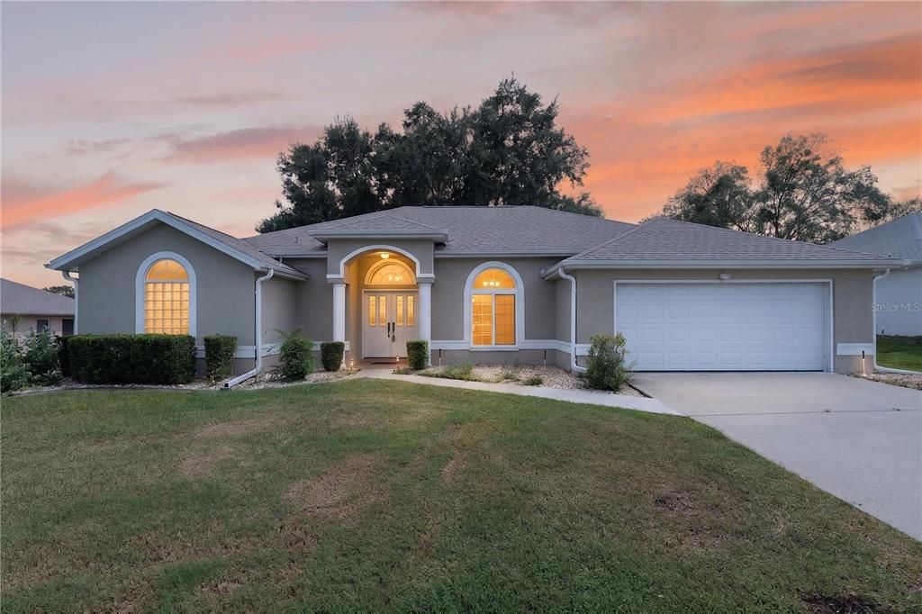 For Sale: $340,000 (3 beds, 2 baths, 1839 Square Feet)