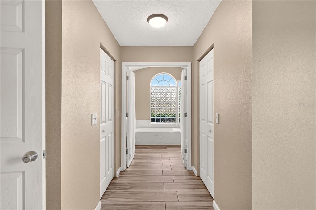 For Sale: $340,000 (3 beds, 2 baths, 1839 Square Feet)