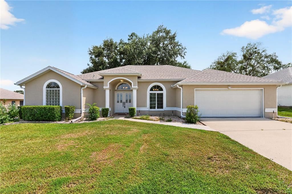 For Sale: $340,000 (3 beds, 2 baths, 1839 Square Feet)