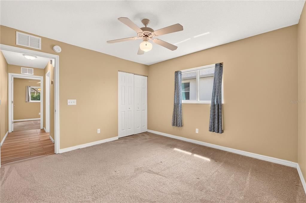 For Sale: $340,000 (3 beds, 2 baths, 1839 Square Feet)