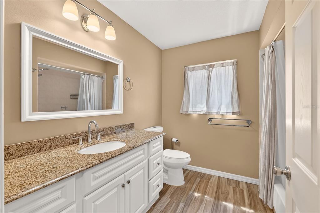 For Sale: $340,000 (3 beds, 2 baths, 1839 Square Feet)