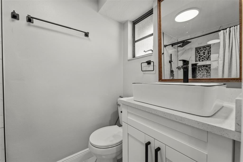 For Rent: $1,895 (3 beds, 2 baths, 1210 Square Feet)