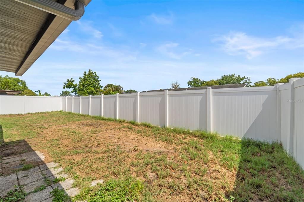 For Rent: $1,895 (3 beds, 2 baths, 1210 Square Feet)