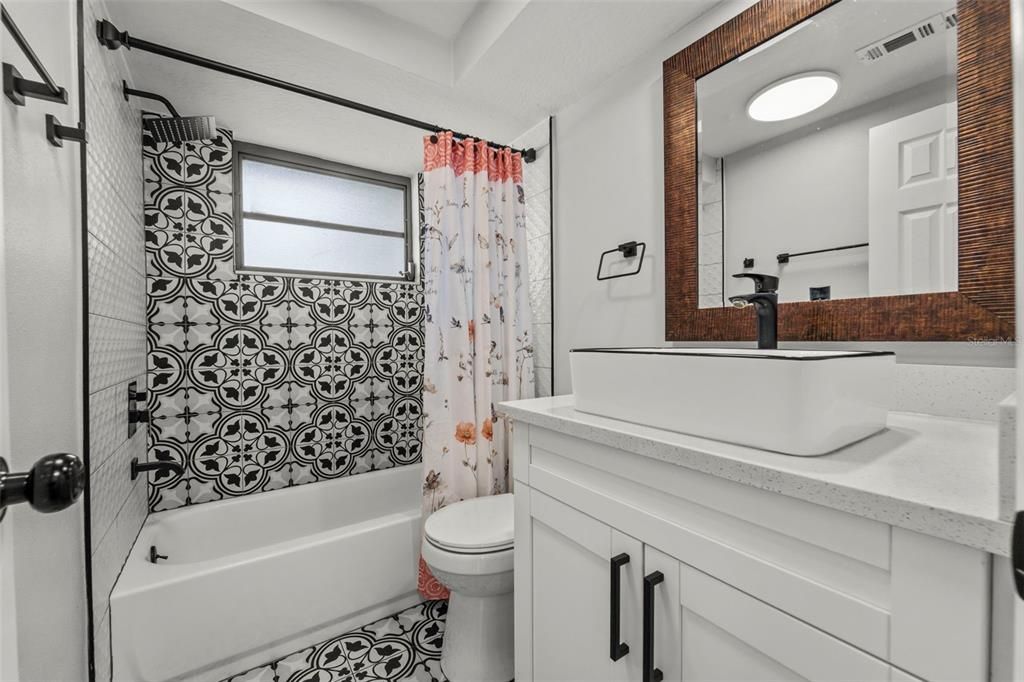 For Rent: $1,895 (3 beds, 2 baths, 1210 Square Feet)