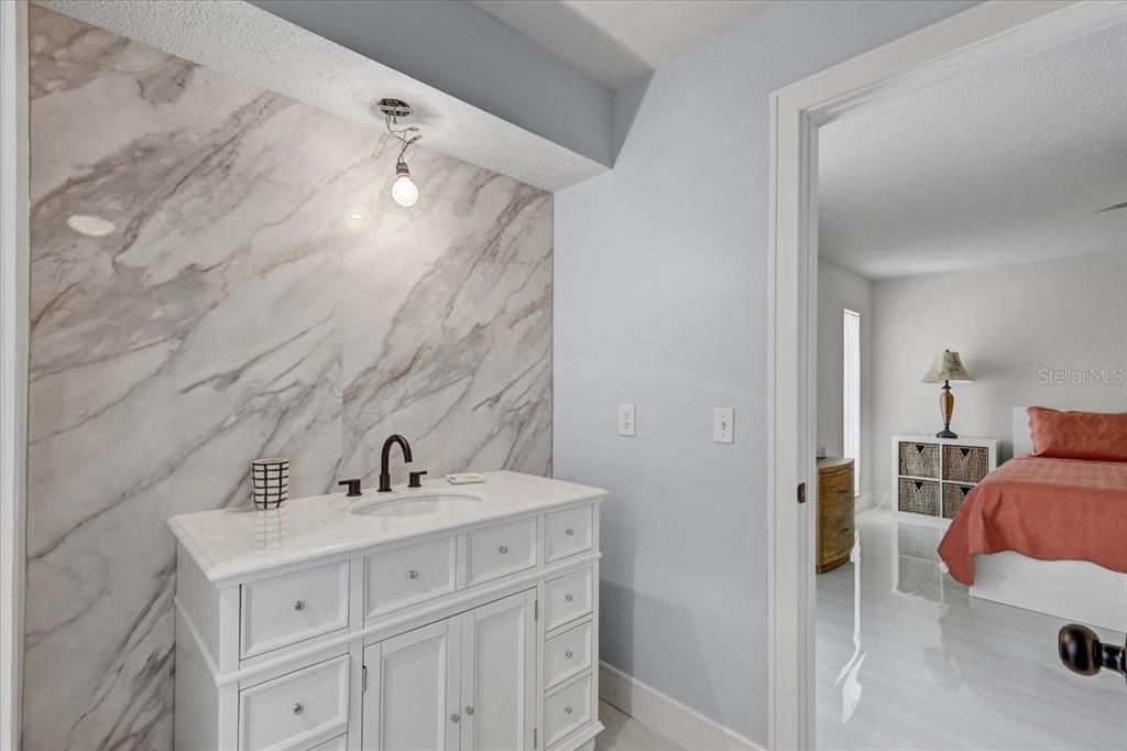 For Sale: $460,000 (2 beds, 2 baths, 1544 Square Feet)