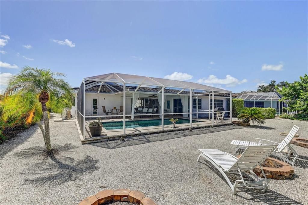 For Sale: $460,000 (2 beds, 2 baths, 1544 Square Feet)