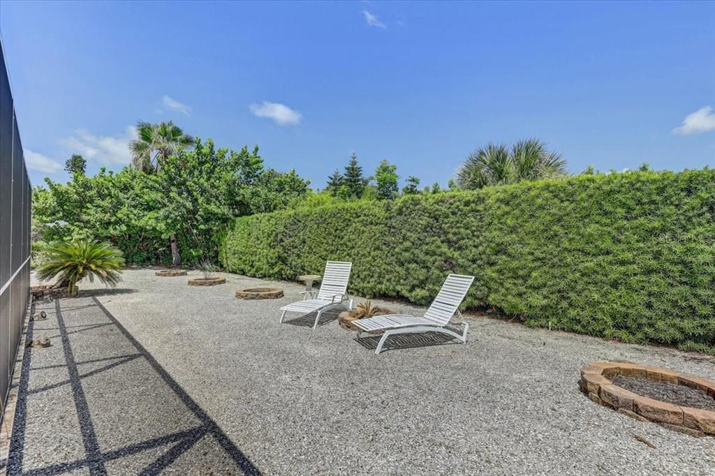 For Sale: $460,000 (2 beds, 2 baths, 1544 Square Feet)