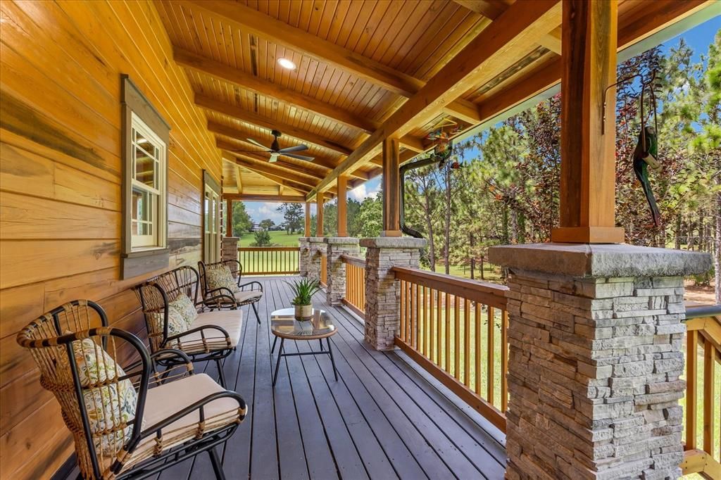 En Venta: $1,999,000 (7.00 acres)