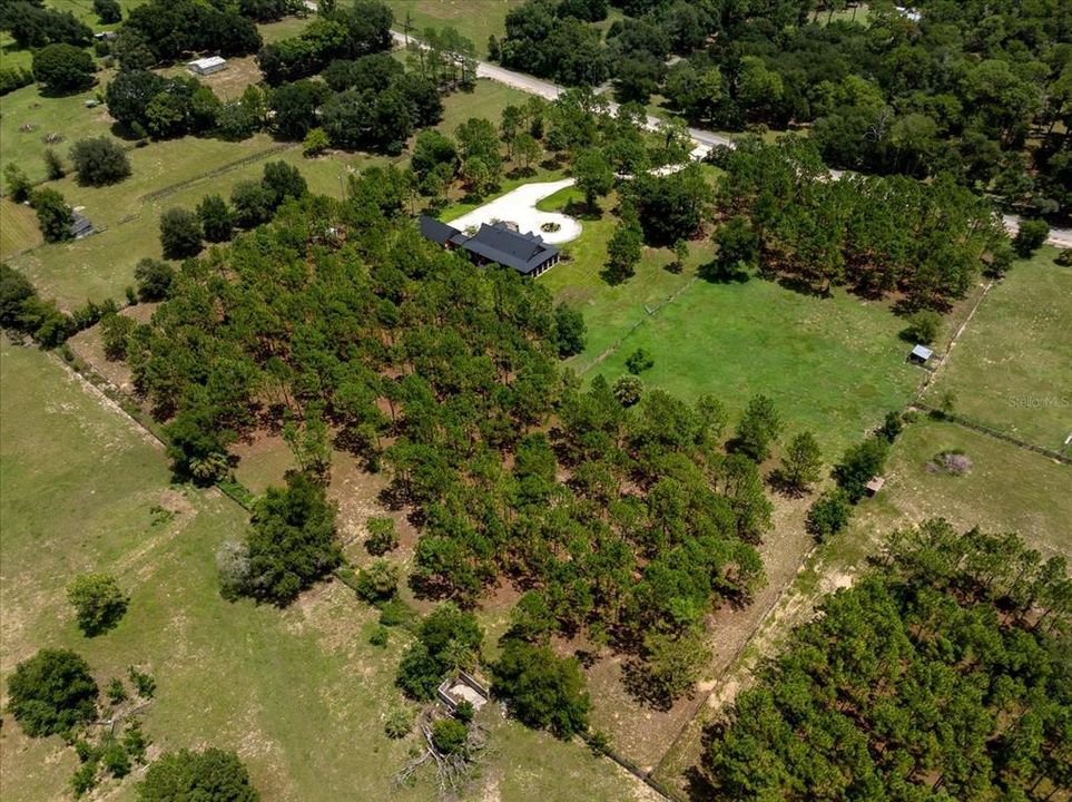 En Venta: $1,999,000 (7.00 acres)