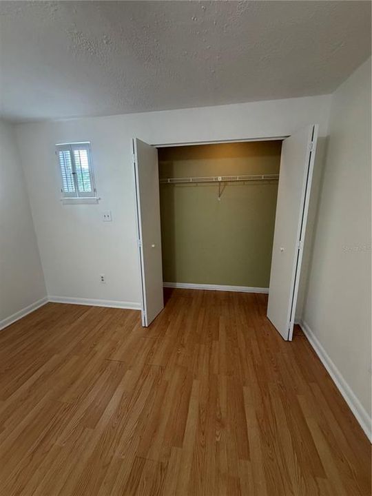 For Rent: $2,550 (4 beds, 2 baths, 1392 Square Feet)