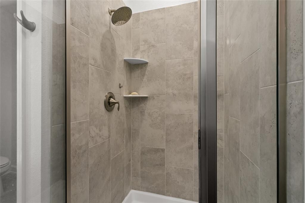 For Sale: $429,900 (4 beds, 2 baths, 1992 Square Feet)