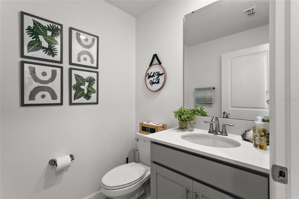 For Sale: $429,900 (4 beds, 2 baths, 1992 Square Feet)