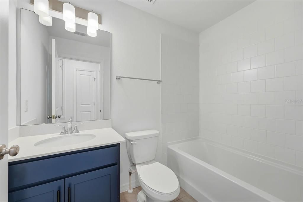 For Sale: $398,000 (3 beds, 2 baths, 1536 Square Feet)
