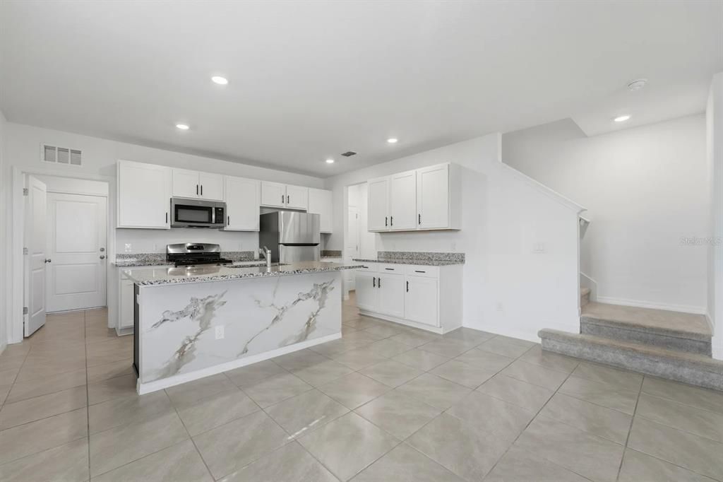 For Sale: $398,000 (3 beds, 2 baths, 1536 Square Feet)
