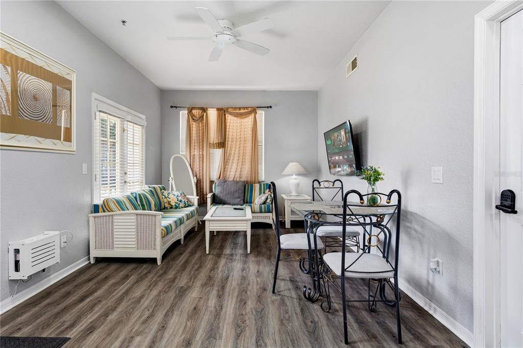 For Sale: $235,000 (4 beds, 3 baths, 1470 Square Feet)
