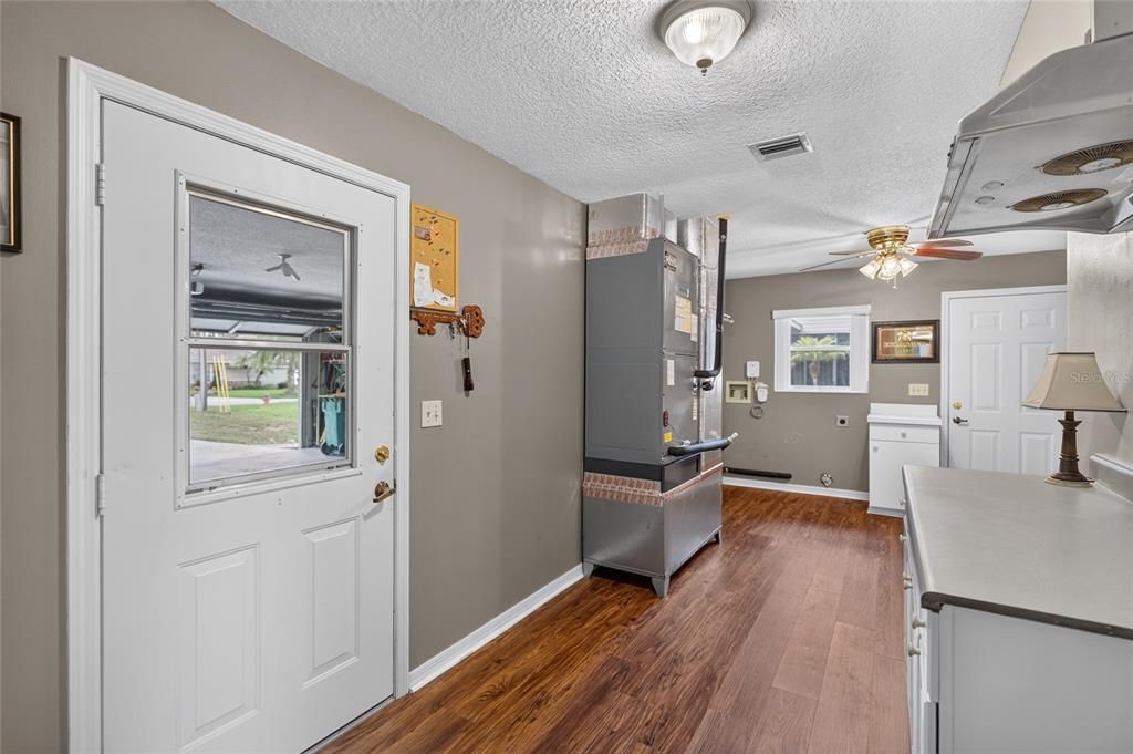 For Sale: $689,000 (3 beds, 2 baths, 2170 Square Feet)