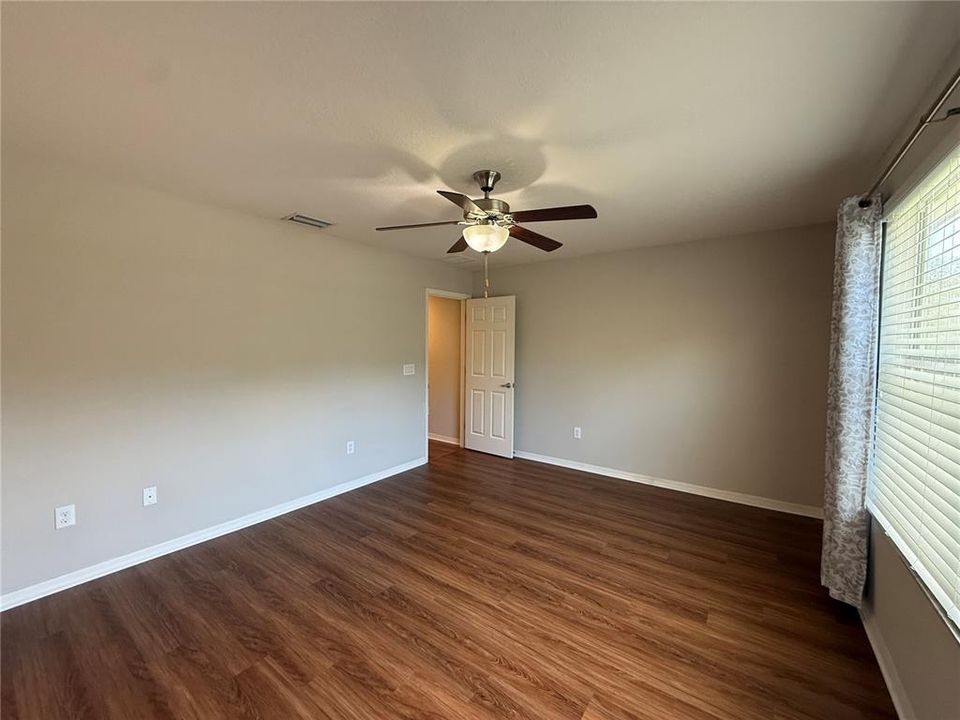 For Rent: $2,500 (4 beds, 3 baths, 1742 Square Feet)