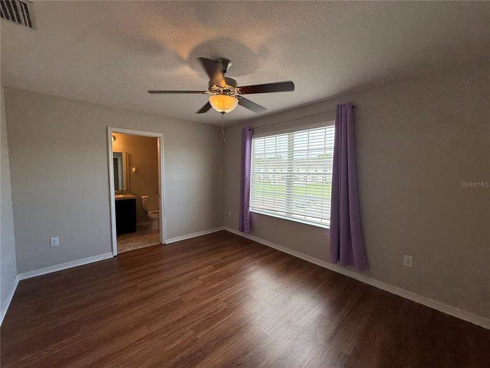 For Rent: $2,500 (4 beds, 3 baths, 1742 Square Feet)
