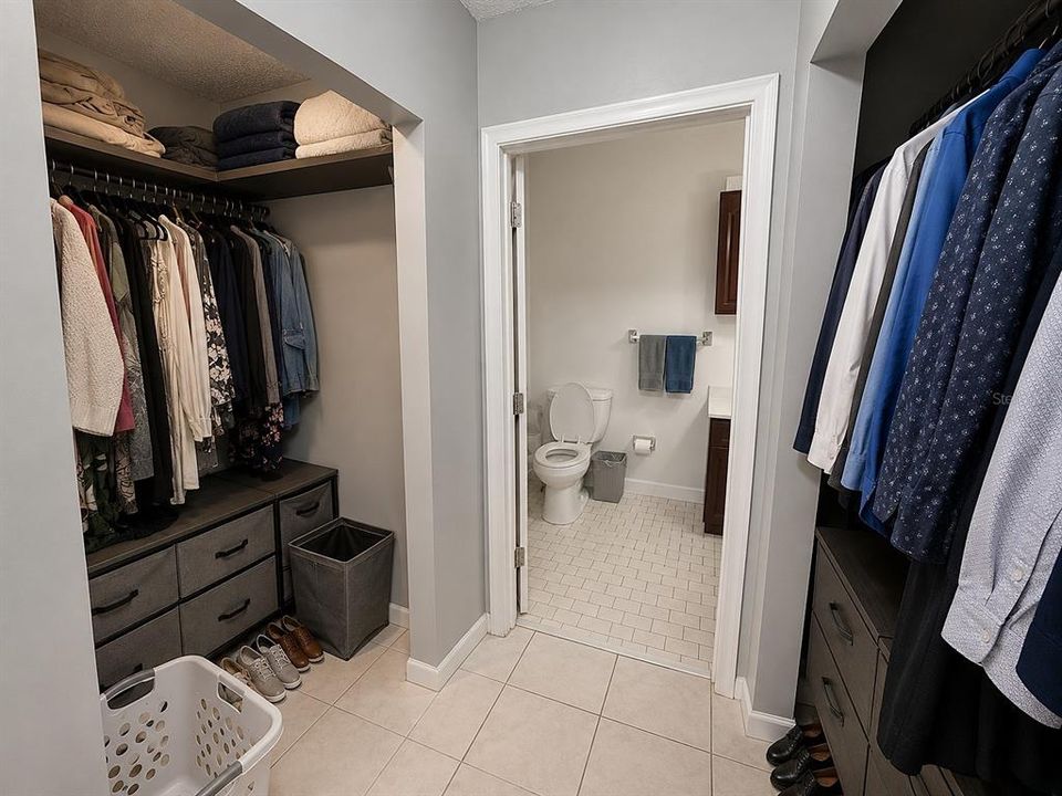 For Sale: $389,999 (3 beds, 2 baths, 1240 Square Feet)