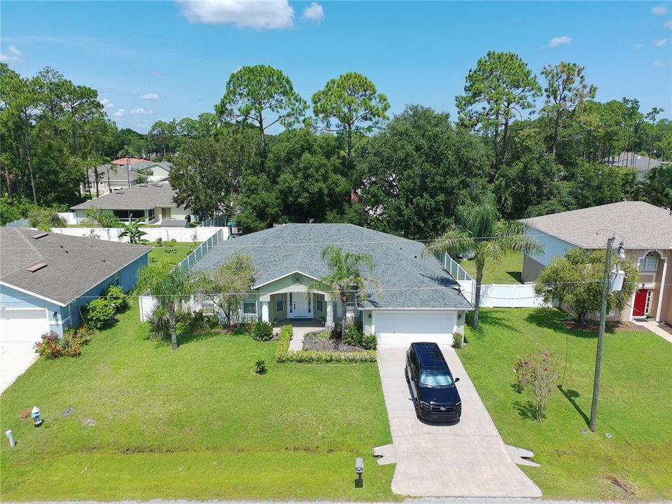 For Sale: $415,000 (4 beds, 2 baths, 2237 Square Feet)