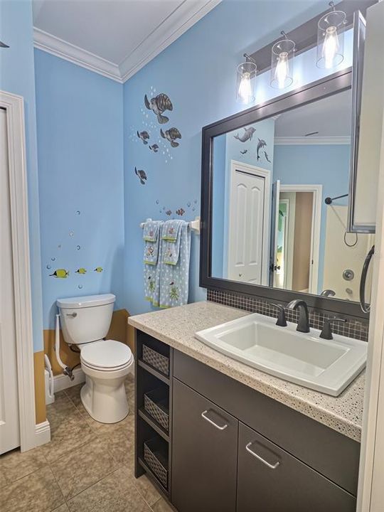For Sale: $415,000 (4 beds, 2 baths, 2237 Square Feet)