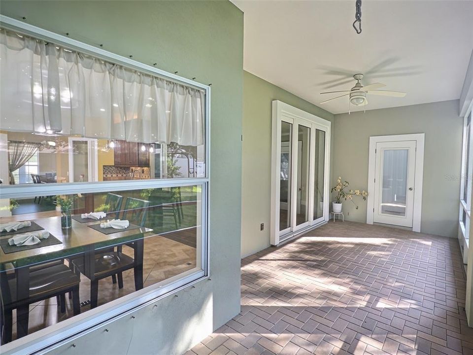For Sale: $415,000 (4 beds, 2 baths, 2237 Square Feet)