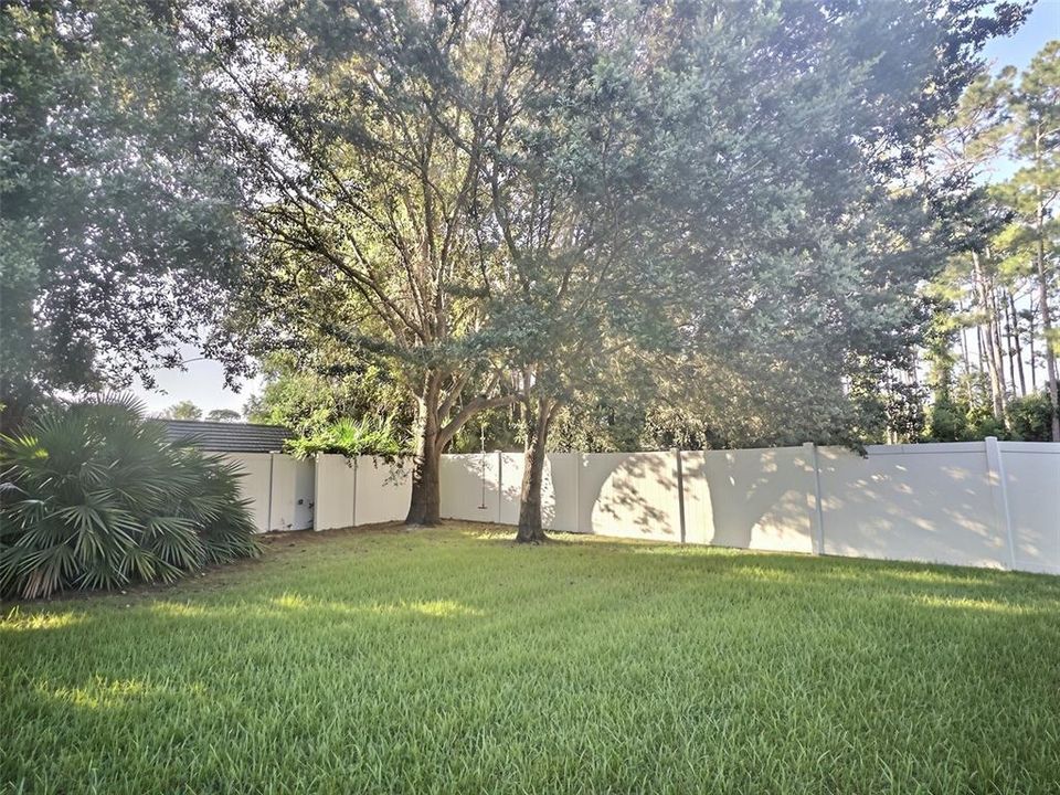 For Sale: $415,000 (4 beds, 2 baths, 2237 Square Feet)