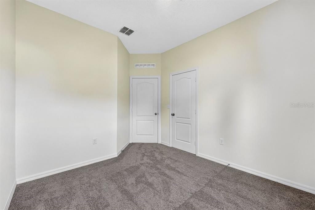 For Sale: $380,000 (4 beds, 2 baths, 1851 Square Feet)